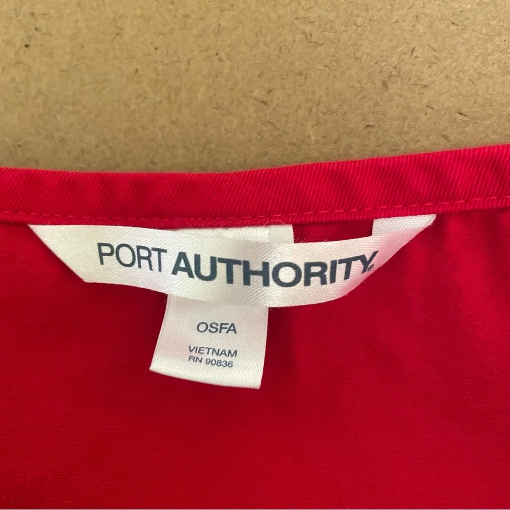 Red Artisan Old Town Art Studios Apron with Pockets